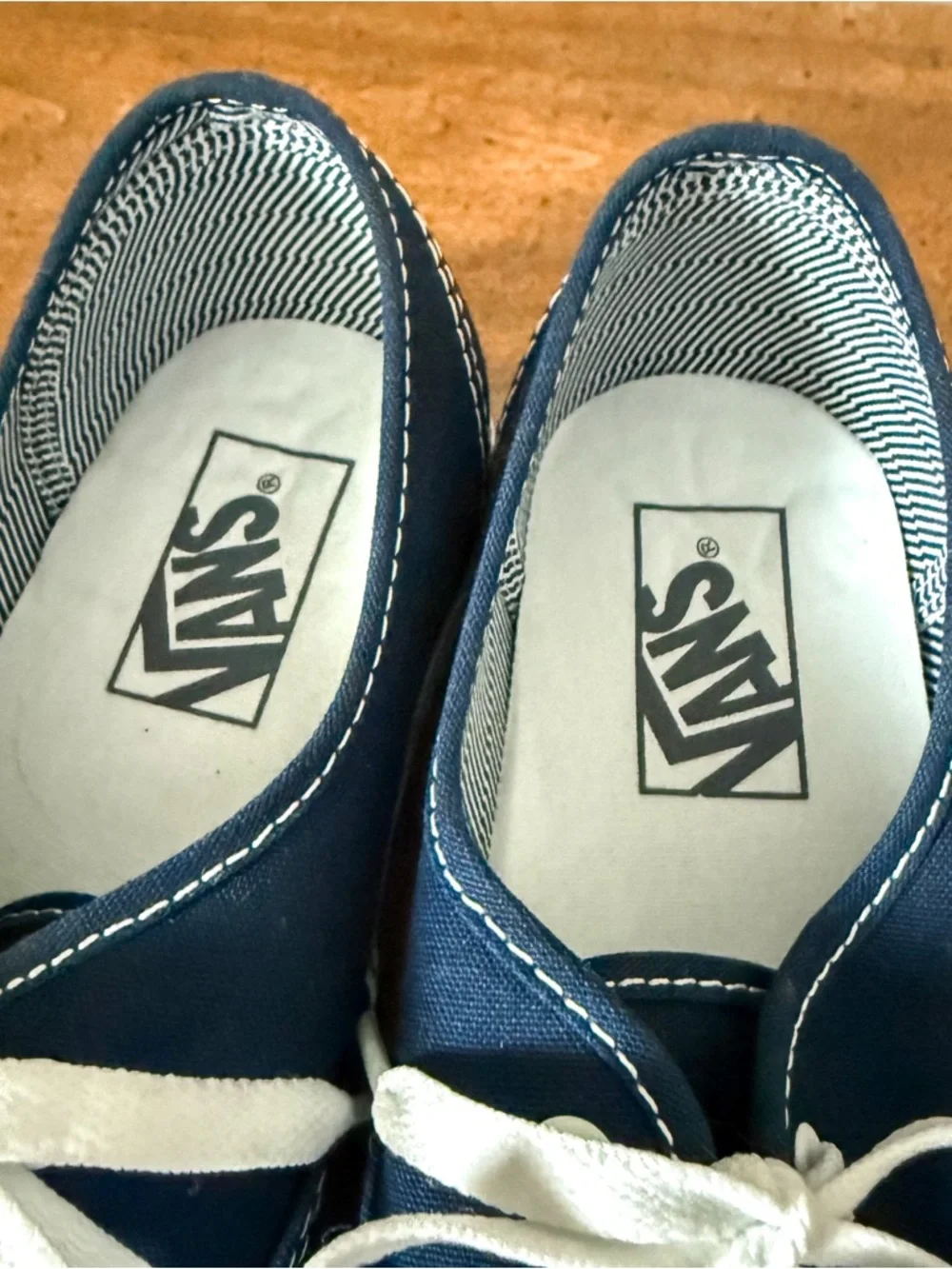 NWOT Vans Authentic Low-Top in Dress Blue (VN000EE332D) - Picture 2 of 7